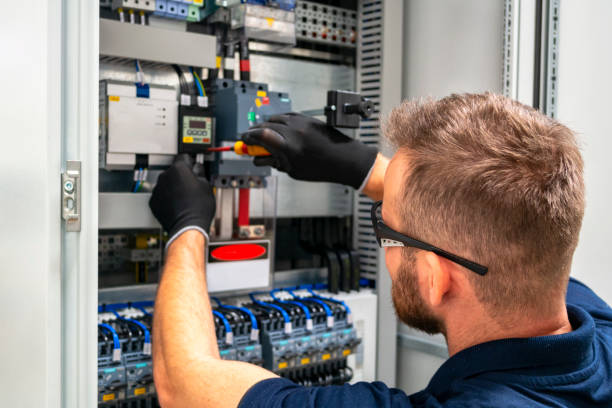 Best Affordable Electrician  in Century, FL